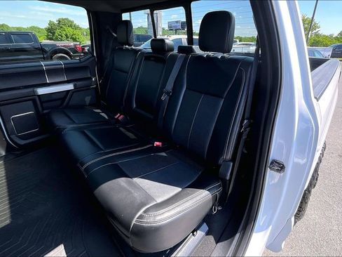 Used 2021 Ford F250 Lariat w/ Lariat Ultimate Package AWD/4WD image 25
