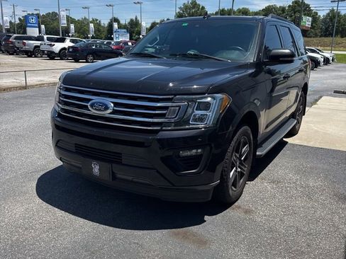Used 2021 Ford Expedition XLT RWD image 4