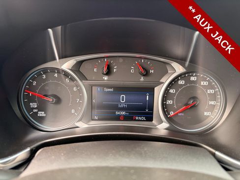 Used 2019 Chevrolet Equinox LT FWD image 18