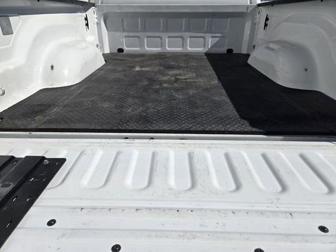 Used 2021 RAM 2500 Big Horn image 30