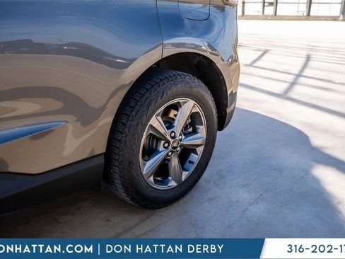 Used 2022 Ford Edge SEL w/ Sport Appearance Package image 33