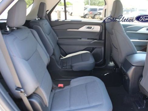 New 2026 Ford Explorer Active AWD/4WD image 8