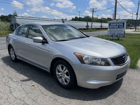 Used 2009 Honda Accord LX-P image 1