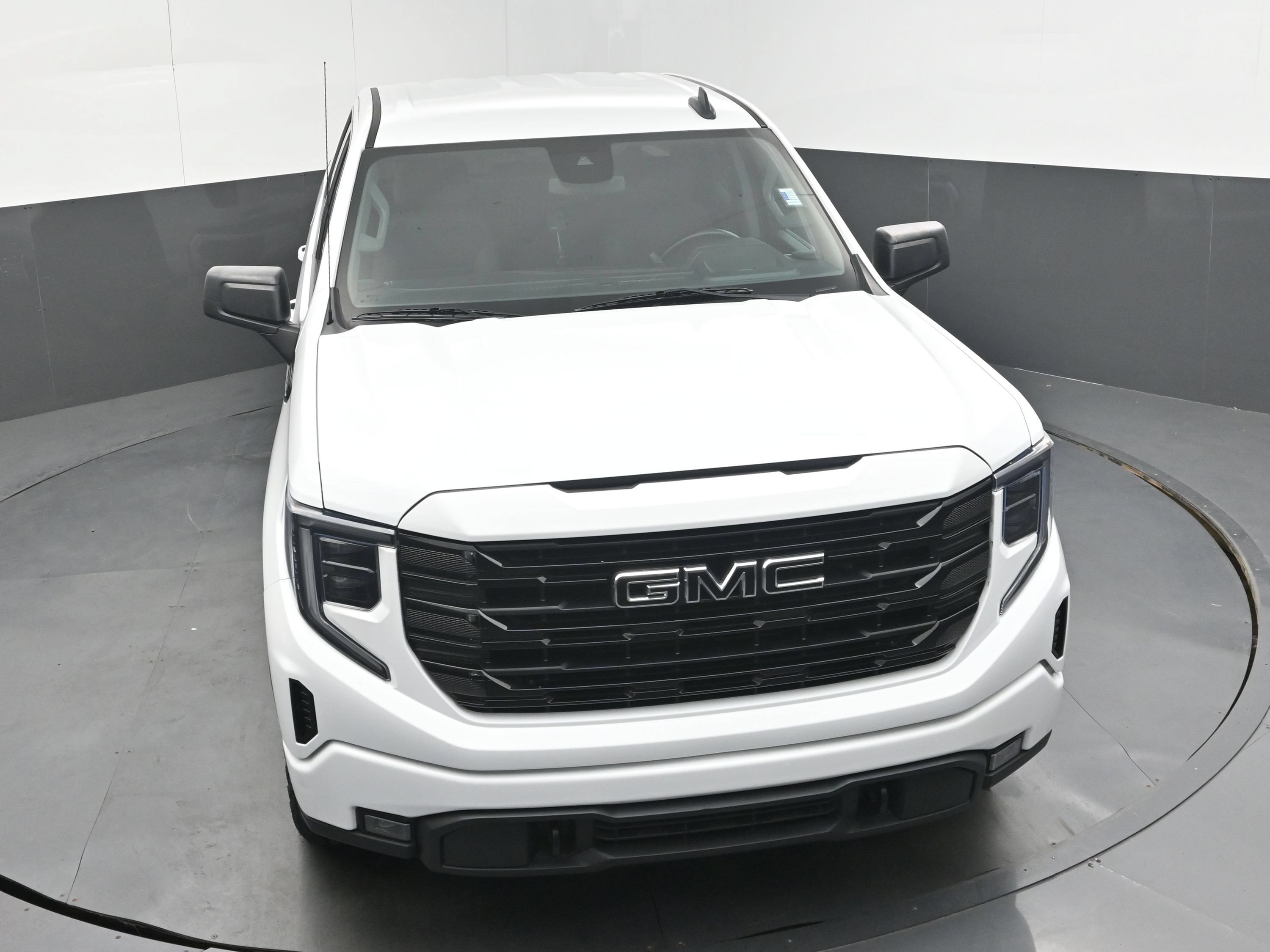 Used 2023 GMC Sierra 1500 Elevation AWD/4WD image 28