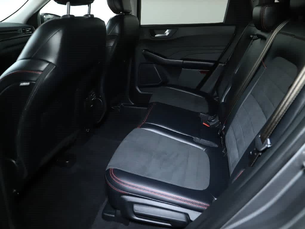 Used 2021 Ford Escape SEL w/ SEL Stealth AWD Package image 14