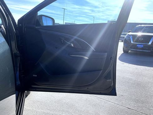 Used 2015 Buick LaCrosse Leather w/ Experience Buick Package image 17