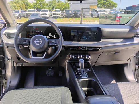 Used 2025 Nissan Kicks SV w/ SV Premium Package FWD image 67