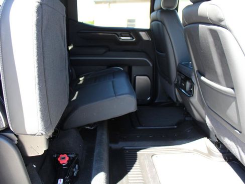 Used 2024 GMC Sierra 1500 AT4X AWD/4WD image 92