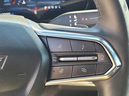 Used 2025 Chevrolet Equinox LT FWD image 14