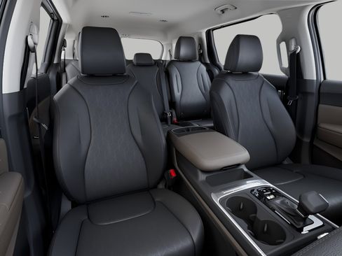 New 2026 Kia Carnival EX image 15