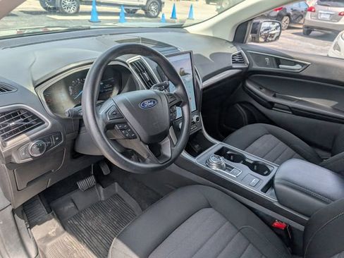 Used 2022 Ford Edge SE w/ Black Appearance Package AWD/4WD image 10