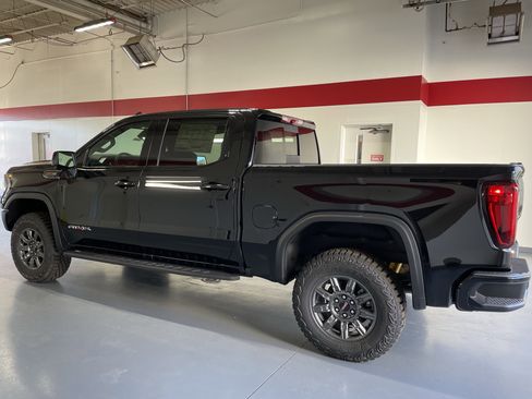 New 2026 GMC Sierra 1500 AT4X image 6