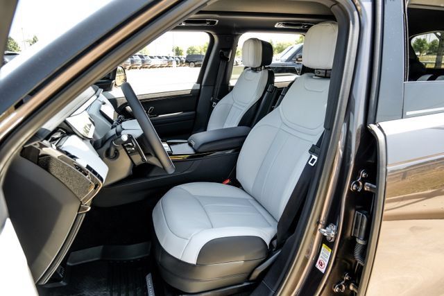 New 2026 Land Rover Range Rover Sport Dynamic SE AWD/4WD image 46