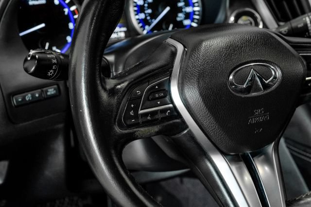 Used 2019 INFINITI Q60 3.0t Luxe RWD image 23