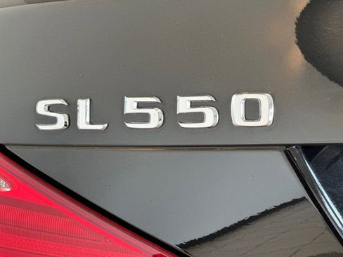Used 2014 Mercedes-Benz SL 550 image 25