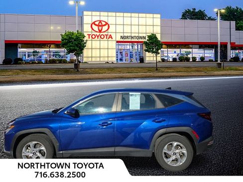 Used 2024 Hyundai Tucson SE image 12