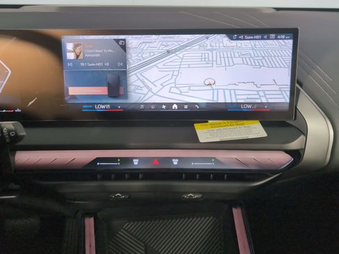 Used 2026 BMW X3 xDrive30 w/ Convenience Package image 23