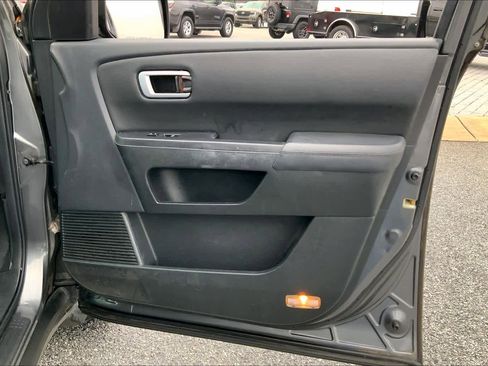 Used 2011 Honda Pilot EX-L image 22