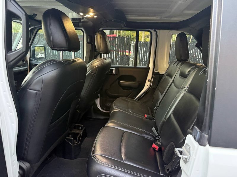 Used 2020 Jeep Wrangler Unlimited Sport S AWD/4WD image 12