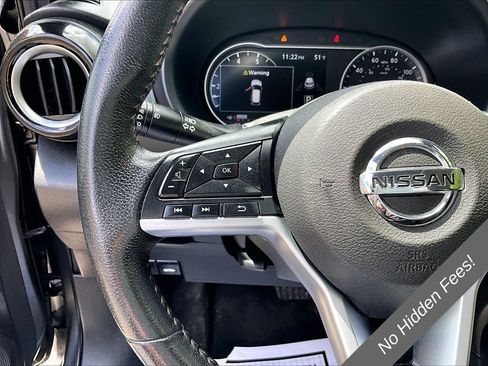 Used 2020 Nissan Kicks SR w/ SR Premium Package FWD image 16