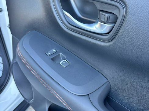 Used 2024 Honda HR-V Sport image 30