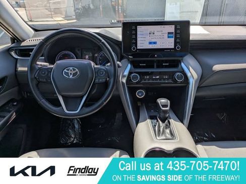 Used 2021 Toyota Venza LE AWD/4WD image 26