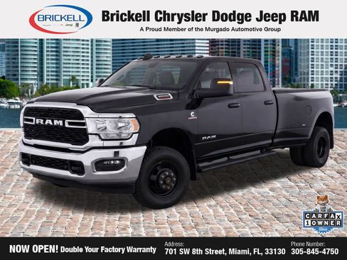 Used 2024 RAM 3500 Tradesman w/ Chrome Appearance Group AWD/4WD image 1