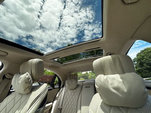 Certified 2023 Mercedes-Benz S 580 4MATIC Sedan image 35