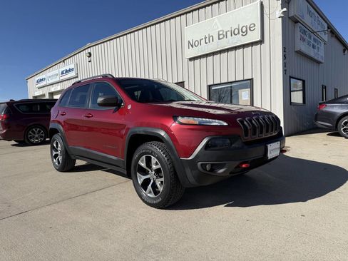 Used 2014 Jeep Cherokee Trailhawk w/ Comfort/Convenience Group image 1