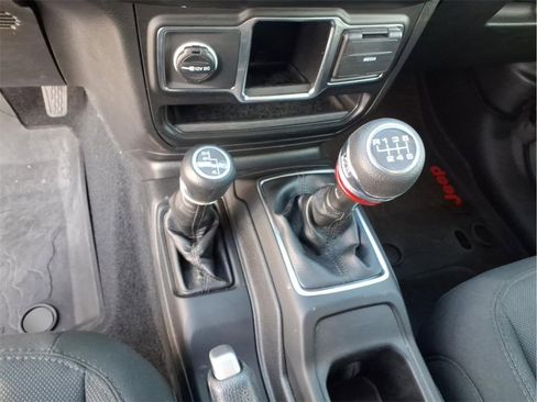 Used 2023 Jeep Wrangler Sport image 24