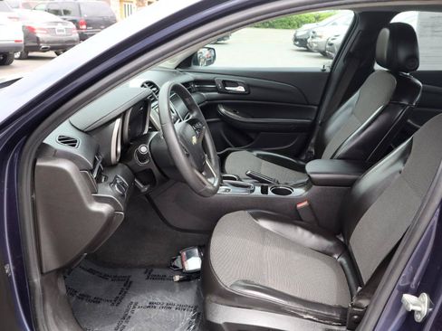 Used 2014 Chevrolet Malibu LT w/ Power Convenience Package FWD image 17