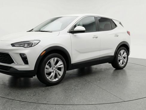Used 2025 Buick Encore GX Preferred image 3