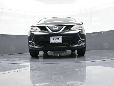 Used 2019 Nissan Rogue Sport SV w/ All-Weather Package AWD/4WD image 25