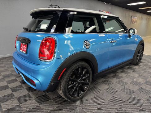 Used 2019 MINI Cooper S w/ Signature Upholstery Package image 14