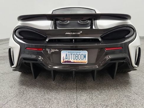 Used 2019 McLaren 600LT RWD image 21