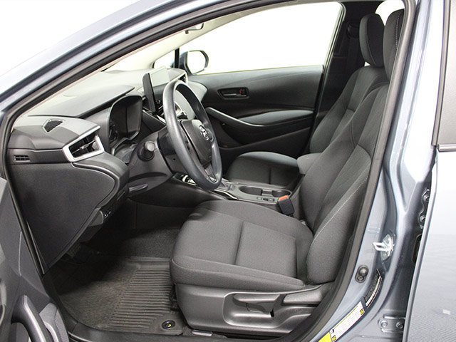 Certified 2025 Toyota Corolla LE FWD image 10