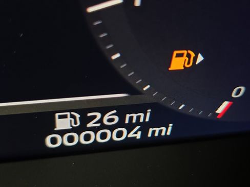 New 2026 Mitsubishi Outlander SE image 18