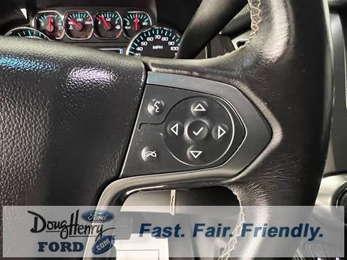 Used 2017 Chevrolet Suburban LT image 54