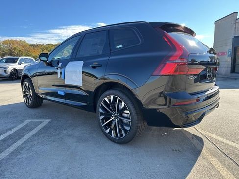 New 2026 Volvo XC60 B5 Ultra w/ Protection Package Premier image 5