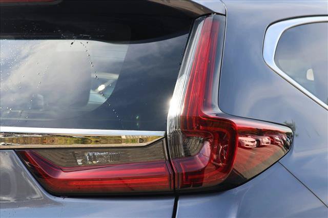 Used 2021 Honda CR-V Touring image 11
