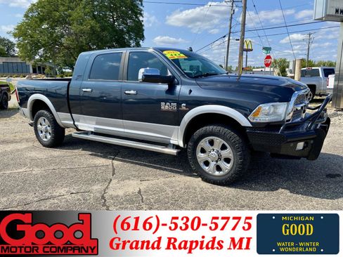 Used 2015 RAM 2500 Laramie w/ Convenience Group AWD/4WD image 1