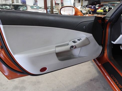 Used 2007 Chevrolet Corvette Coupe w/ Preferred Equipment Group image 26