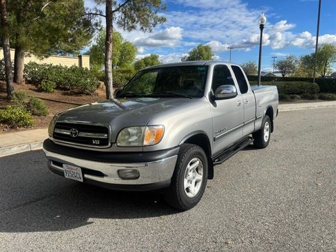 Used 2002 Toyota Tundra SR5 image 2