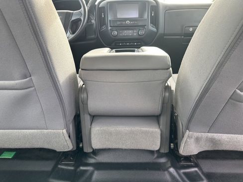 Used 2019 Chevrolet Silverado 2500 W/T image 22