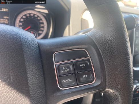 Used 2016 RAM 2500 SLT AWD/4WD image 31
