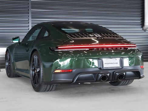 New 2026 Porsche 911 GTS image 3