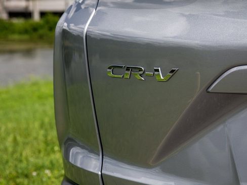 Used 2017 Honda CR-V Touring image 9