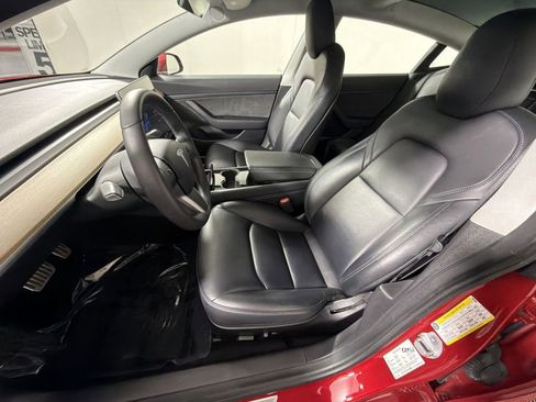 Used 2020 Tesla Model 3 Standard Range Plus image 13