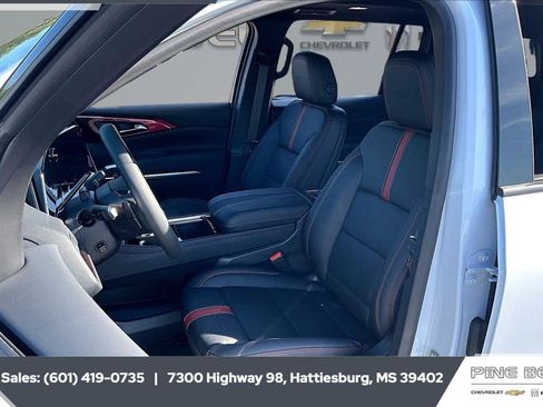 New 2026 Chevrolet Traverse RS FWD image 18
