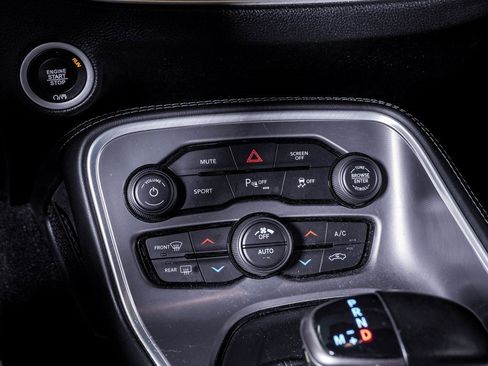 Used 2022 Dodge Challenger GT image 25